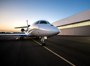 Flying jet-setters